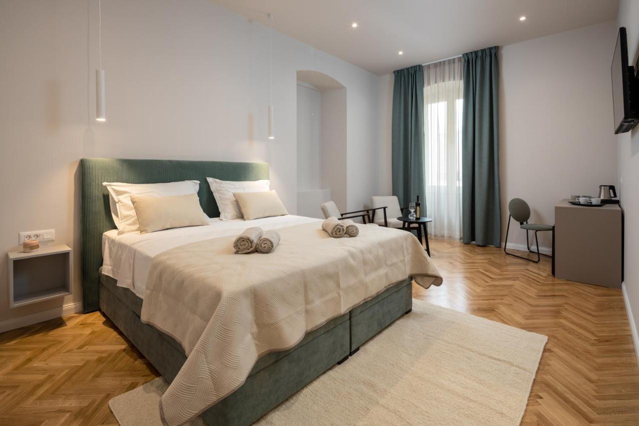 Boutique Lux Rooms Odello Split Old Town Екстер'єр фото