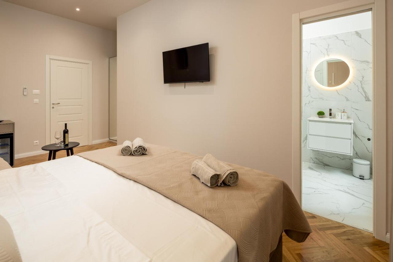 Boutique Lux Rooms Odello Split Old Town Екстер'єр фото